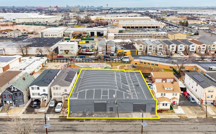 Pictures of Industrial, Special Purpose property located at 827-833 Bond St, Elizabeth, NJ 07201 for sales - image #1