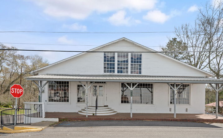 Pictures of Office, Retail property located at 1756 Charter St, Jackson, LA 70748 for sales - image #1