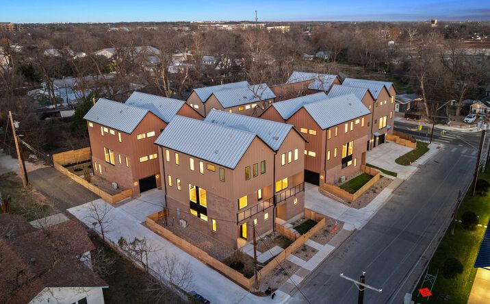 Pictures of Multifamily property located at 3528 Gonzales St, Austin, TX 78702 for sales - image #1
