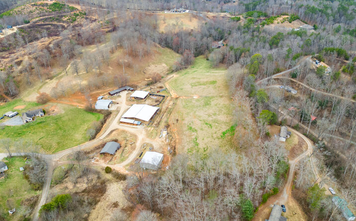 Pictures of Land property located at 190 Quinn Holcombe Rd, Whittier, NC 28789 for sales - image #1