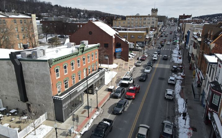Pictures of Hospitality, Mixed Use, Multifamily, Retail property located at 143 Lincoln Hwy E, Coatesville, PA 19320 for sales - image #1