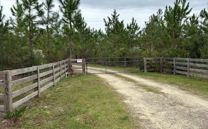 Pictures of Land property located at 2770 Old Clyattville Rd, Valdosta, GA 31601 for sales - image #1