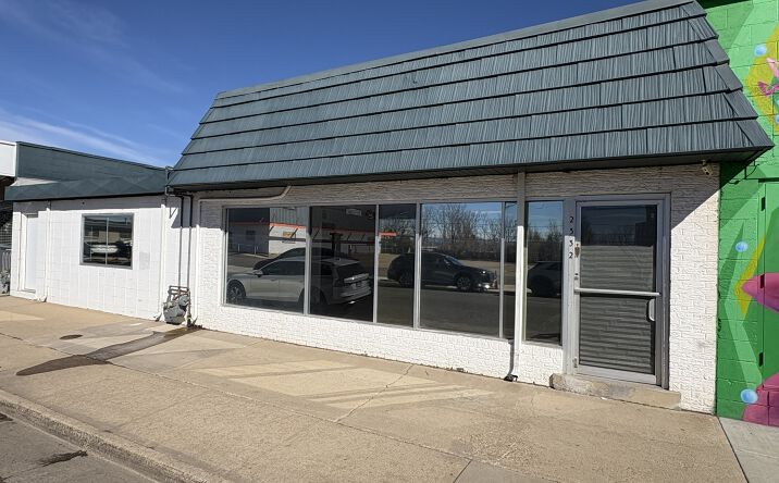 Pictures of Industrial property located at 2332 Dayton St, Aurora, CO 80010 for sales - image #1