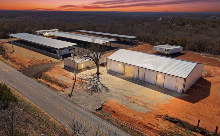 Pictures of Industrial, Mixed Use property located at 15401 S Peebly Rd, Newalla, OK 74857 for sales - image #1