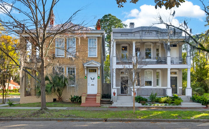 Pictures of Multifamily property located at 923 E Park Ave, Savannah, GA 31401 for sales - image #1