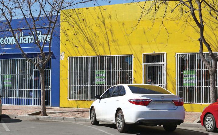 Pictures of Retail, Industrial property located at 911-913 Main St, Delano, CA 93215 for sales - image #1