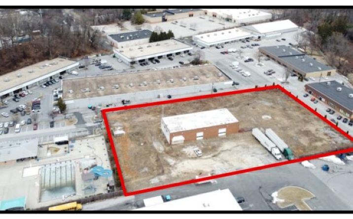 Pictures of Retail, Industrial property located at 1526 E Joppa Rd, Towson, MD 21286 for sales - image #1