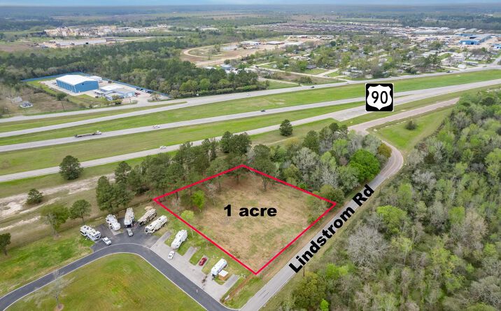 Pictures of Land property located at Lindstrom Rd, Crosby, TX 77532 for sales - image #1