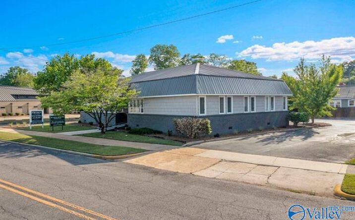 Pictures of Retail, Office property located at 427 S 4 Th Street, Gadsden, AL 35901 for sales - image #1