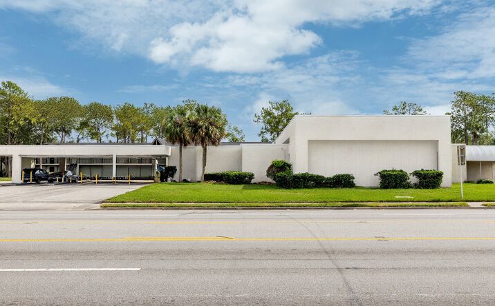 Pictures of Mixed Use, Office, Retail property located at 5730 University Blvd W, Jacksonville, FL 32216 for sales - image #1