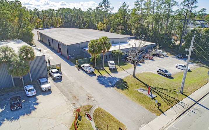 Pictures of Retail property located at 5160 Sunbeam Rd, Jacksonville, FL 32257 for sales - image #1