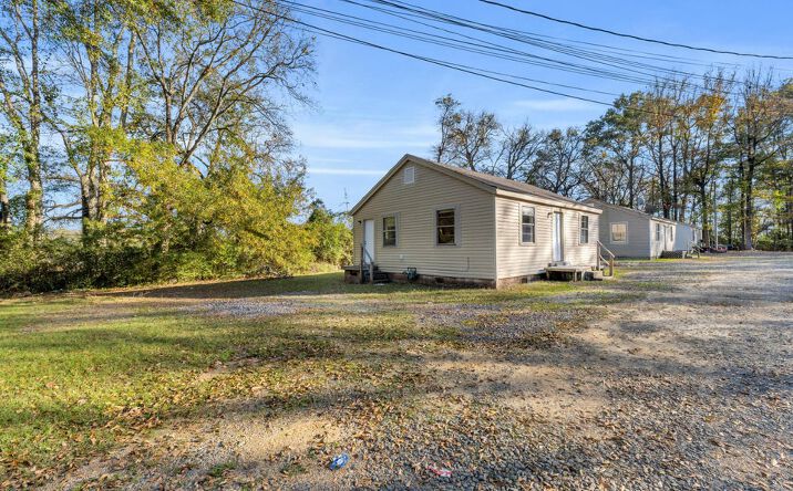 Pictures of Multifamily property located at 74 Tom Bayne St, West Point, MS 39773 for sales - image #1