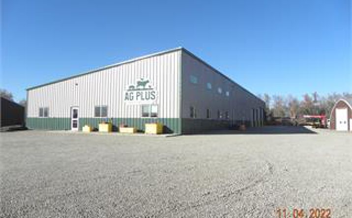 Pictures of Industrial property located at Hwy 12 E, Aberdeen, SD, SD 57427 for sales - image #1