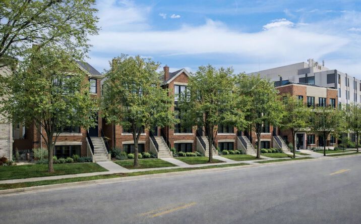 Pictures of Land property located at 6332 N Pulaski Rd, Chicago, IL 60646 for sales - image #1