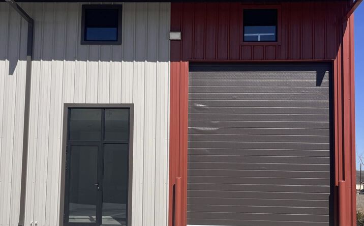 Pictures of Industrial property located at 108 E Pointe Dr, Weatherford, TX 76086 for sales - image #1