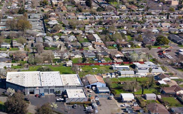 Pictures of Retail property located at 2660-2680 Albatross Wy, Sacramento, CA 95815 for sales - image #1