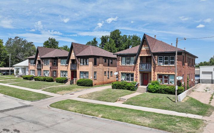 Pictures of Multifamily property located at 521 SW 24th Street, Oklahoma City, OK 73109 for sales - image #1