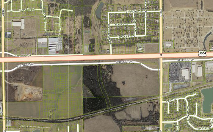 Pictures of Retail, Land property located at West Kellogg between 119th W & 135th W, Wichita, KS 67235 for sales - image #1