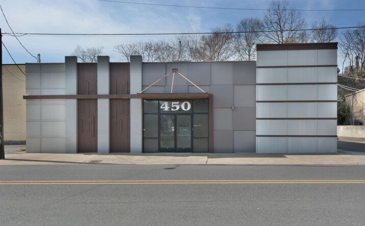 Pictures of Retail, Office, Industrial, Mixed Use property located at 450 Broadway St, Hot Springs, AR 71901 for sales - image #1