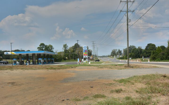 Pictures of Land property located at 6040 Central Ave, Hot Springs, AR 71913 for sales - image #1