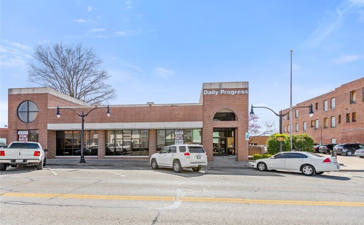 Pictures of Mixed Use, Office, Retail, Industrial property located at 315 W Will Rogers Boulevard, Claremore, OK 74017 for sales - image #1