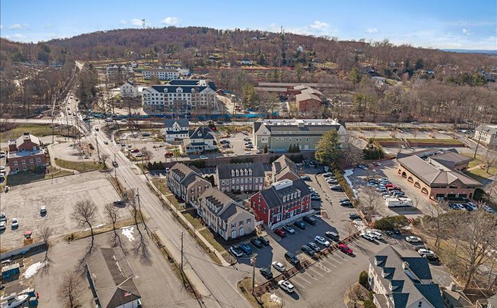 Pictures of Mixed Use, Land, Retail property located at 334 Underhill Avenue, Yorktown, NY 10598 for sales - image #1