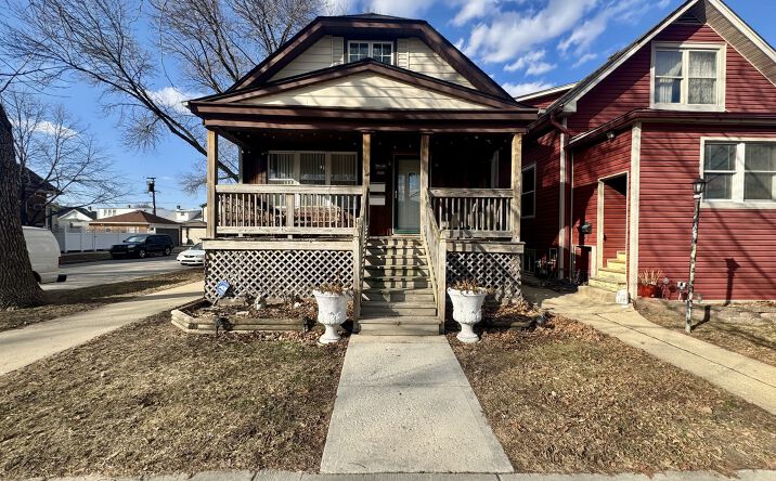 Pictures of Multifamily property located at 5758 W Warwick Avenue, Chicago, IL 60634 for sales - image #1
