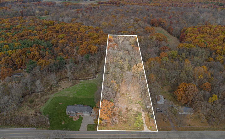 Pictures of Land property located at 2729 138th Avenue, Dorr, MI 49323 for sales - image #1