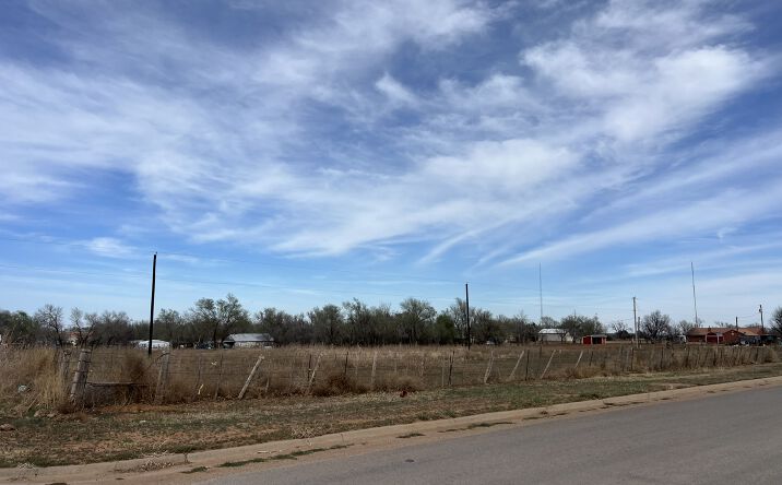 Pictures of Land property located at 1000 Ave C NE, Childress, TX 79201 for sales - image #1