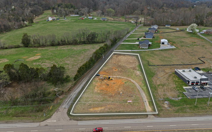 Pictures of Land property located at 137 Rutledge Pike, Blaine, TN 37709 for sales - image #1