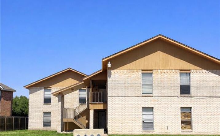 Pictures of Multifamily property located at 2904 Highland Avenue, McAllen, TX 78501 for sales - image #1