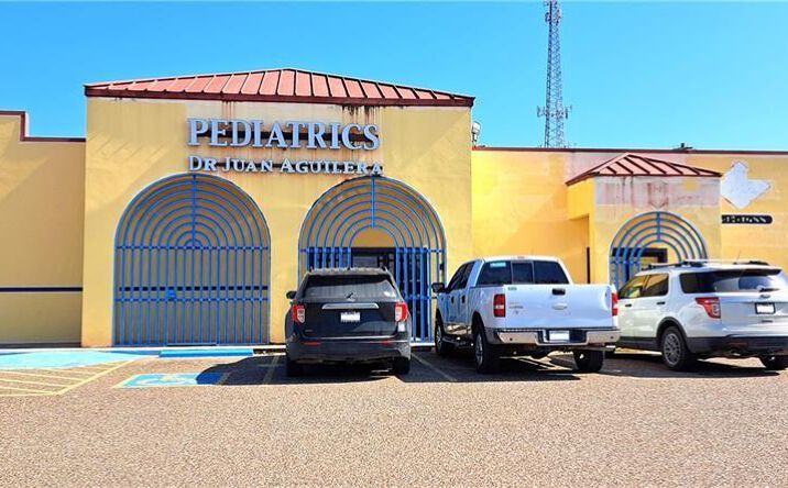 Pictures of Office property located at 700 E Bravo Boulevard E, Roma, TX 78584 for sales - image #1