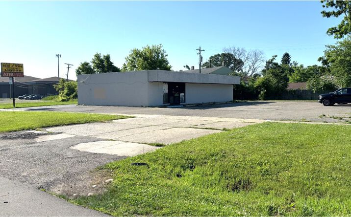 Pictures of Retail property located at 34243 Palmer Rd, Westland, MI 48186 for sales - image #1