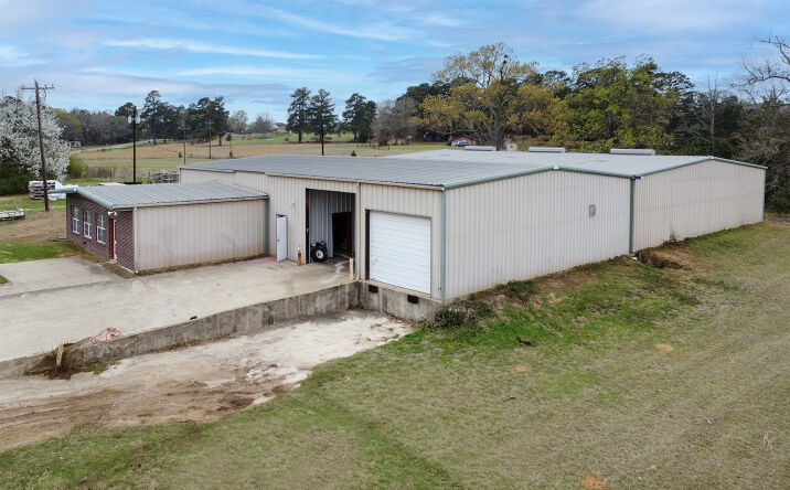 Pictures of Industrial property located at 10991 TX-135, Troup, TX 75789 for sales - image #1