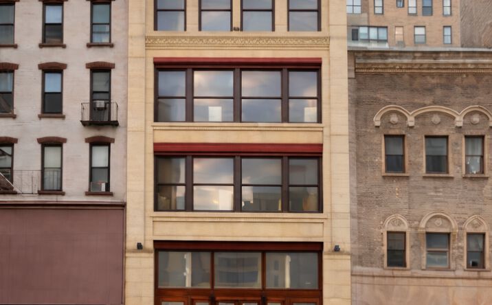 Pictures of Mixed Use, Office, Retail property located at 254 W 47th St, New York, NY 10036 for sales - image #1