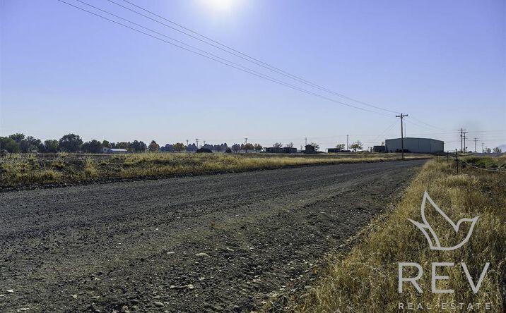 Pictures of Mixed Use property located at 699 Lane 9, Powell, WY 82435 for sales - image #1