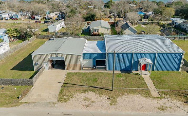 Pictures of Mixed Use property located at 341 SW 5th St, Dickinson, ND 58601 for sales - image #1