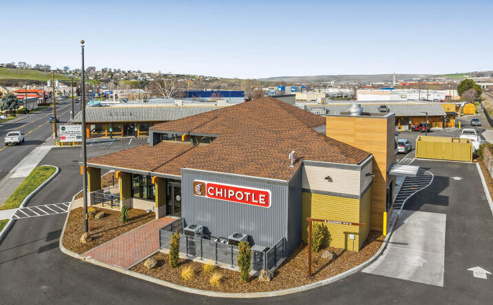 Pictures of Retail property located at 1701 SW Court Ave, Pendleton, OR 97801 for sales - image #1