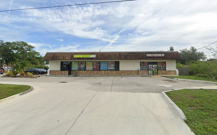 Pictures of Retail property located at 751 NW Airoso Blvd, Port St. Lucie, FL 34983 for sales - image #1