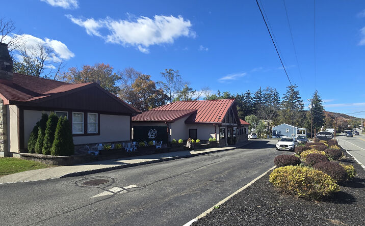 Pictures of Retail property located at 239 US-206, Byram Township, NJ 07821 for sales - image #1