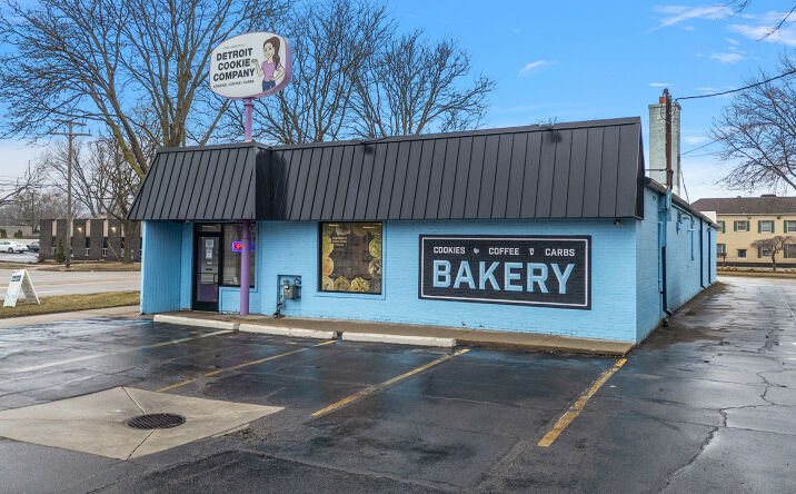 Pictures of Retail property located at 25600 Harper Ave, St. Clair Shores, MI 48081 for sales - image #1