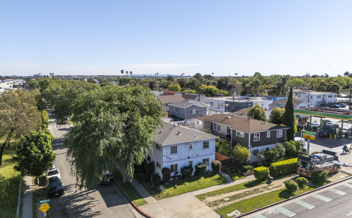 Pictures of Multifamily property located at 11262 Venice Blvd., Culver City, CA 90230 for sales - image #1