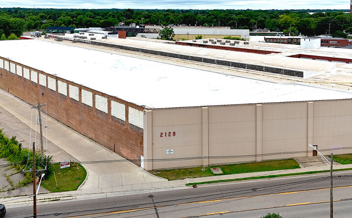 Pictures of Industrial property located at 2120 S Washington Ave, Lansing, MI 48910 for sales - image #1