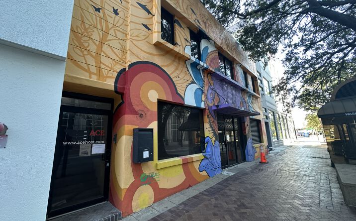 Pictures of Office, Retail property located at 203 N Marion St, Tampa, FL 33602 for sales - image #1