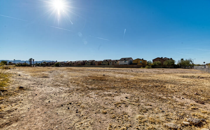 Pictures of Land property located at 245 W Wier Ave, Phoenix, AZ 85041 for sales - image #1