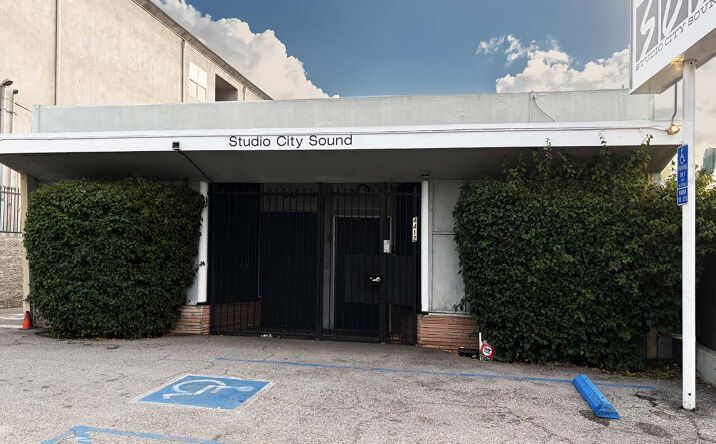 Pictures of Retail property located at 4412 Whitsett Ave, Los Angeles, CA 91604 for sales - image #1