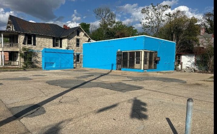 Pictures of Retail property located at 414 S John St, Goldsboro, NC 27530 for sales - image #1