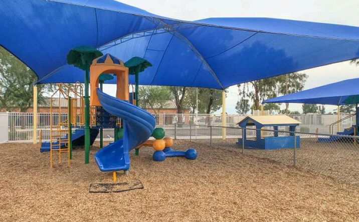 Pictures of Retail property located at 1365 S Gilbert Road, Mesa, AZ 85204, Mesa, AZ 85204 for sales - image #1