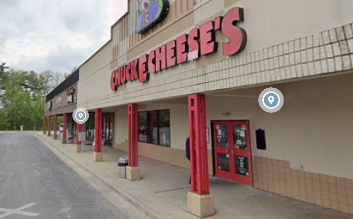 Pictures of Retail property located at 5455 Airport Hwy, Toledo, OH 43615 for sales - image #1