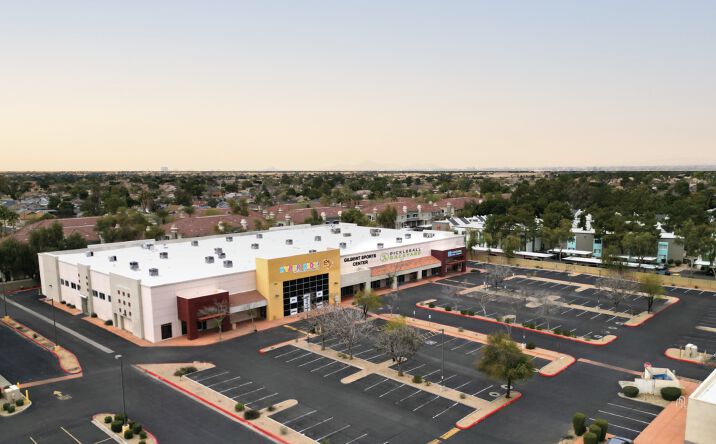 Pictures of Retail property located at 868 N Gilbert Rd, Gilbert, AZ 85234 for sales - image #1